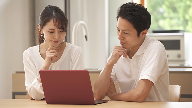 新婚生活で必要なものとは？新生活の始め方や部屋別に必要な家具や家電まで詳しく解説！