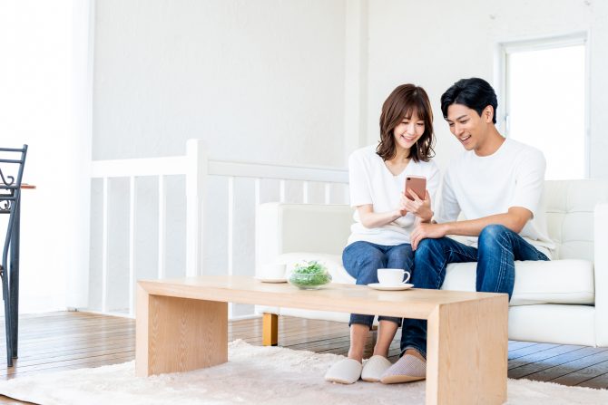 自宅にいても結婚式場探しができる！オンライン相談会でチェックすべき4つのポイント